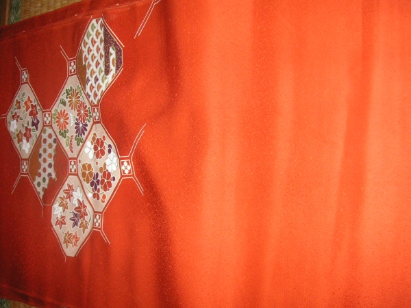 定番人気，本物保証 反物 オレンジよりの朱色 正絹(女性和服、着物)｜売買されたオークション情報、yahooの商品情報をアーカイブ公開 - オークファン その他