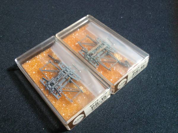 カツミ製 PS15型パンタグラフ×2基～グレー塗/ビス碍子付.未使用