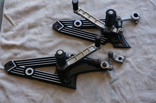 当時物Z400GP極上BEETプロポジションバックステップキット欠品無