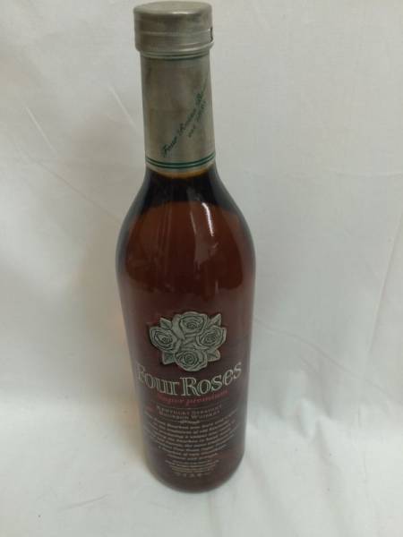∀Four Roses super premium750ml ウィスキー　ローゼス ZCH561
