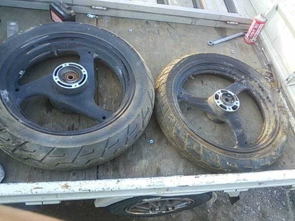 ＧＳＸ４００Ｓ刀を１７インチ化するホイル１７インチ