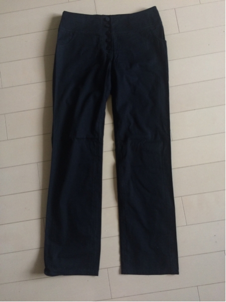 ROCHAS ロシャスのブラックパンツ バレンシアガティスケンス