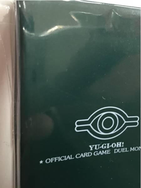 遊戯王□初期版カードプロテクター緑スリーブ絶版50枚□目玉ロゴ(限定