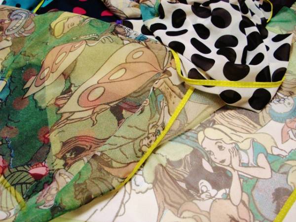 あちゃちゅむmuchacha不思議の国のアリスプリントストール未使用