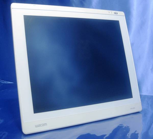 ワコムWACOM DTU-1931/19型液晶ペンタブレット/ペン付き