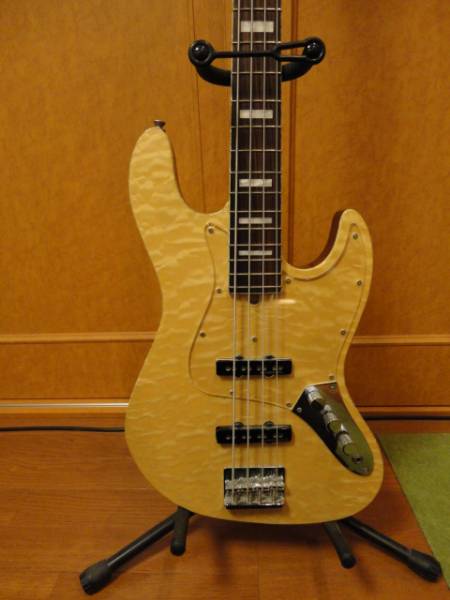 Bacchus(バッカス)JB　ジャズベース　ダンカンPUパラレル切替