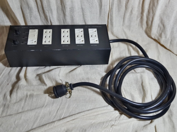 高級電源 ゼロスイッチ SS-150 PROFESSIONAL 動作品 ZERO SWITCH