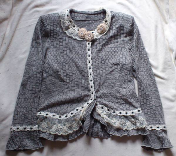 びーどろぽえむ 薔薇レースストレッチグレートップス　L 日本製