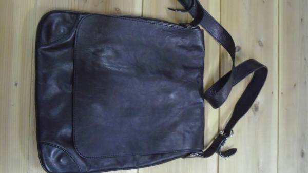 BEAU DESSIN/ボーデッサン　　牛革ショルダーバッグ