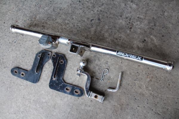SOREXソレックスヒッチメンバーメッキ中古ハイエースバン100系(外装