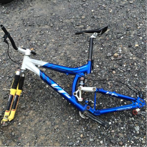GIANT vt two フルサスMTB 優り