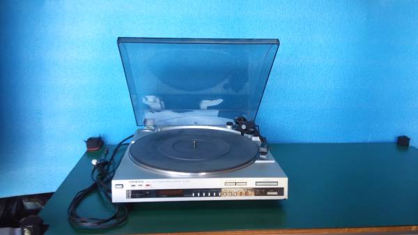 ＯＮＫＹＯ　レコードプレーヤー_1