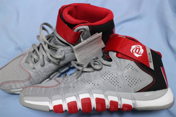定価15120円 アディダス D ROSE DOMINATE デリックローズ 新品