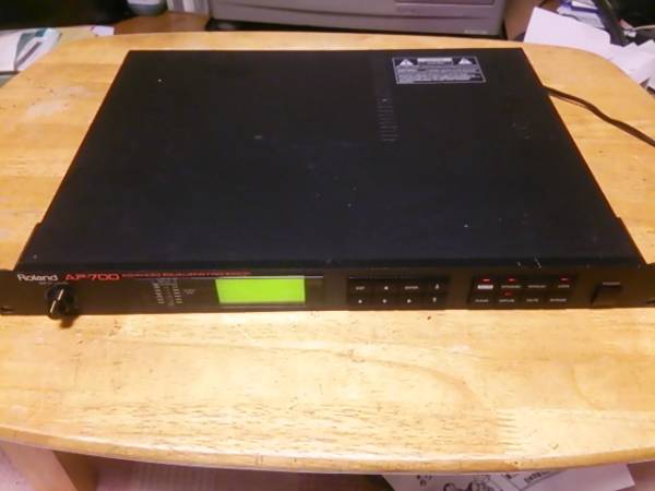 Roland AP-700 アドバンスド•イコライジング•プロセッサー Yahoo!オークション - [Junk]Roland AP-700 ADVANCED EQ PROCESSOR
