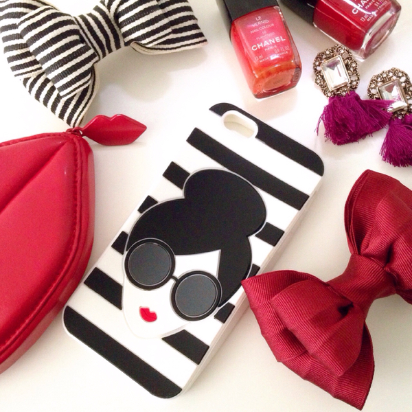 ステイシーフェイス Iphoneケース アリスアンドオリビア その他 売買されたオークション情報 Yahooの商品情報をアーカイブ公開 オークファン Aucfan Com