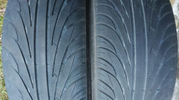 ナンカンウルトラスポーツNS-2 215-35-R19 中古2本