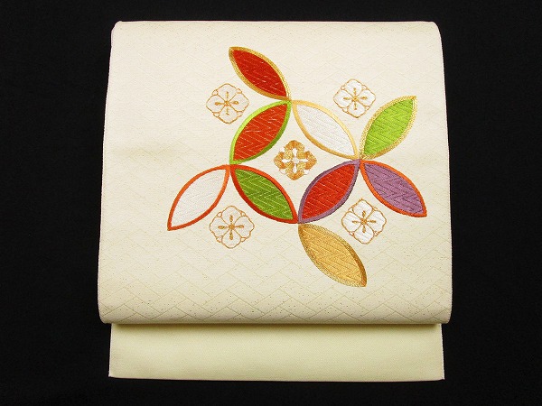 ★特選逸品！★八寸名古屋帯 花 七宝 金駒刺繍 a1535