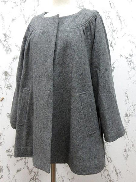 コンジェペイエ アデュートリステス ノーカラー コート ウール