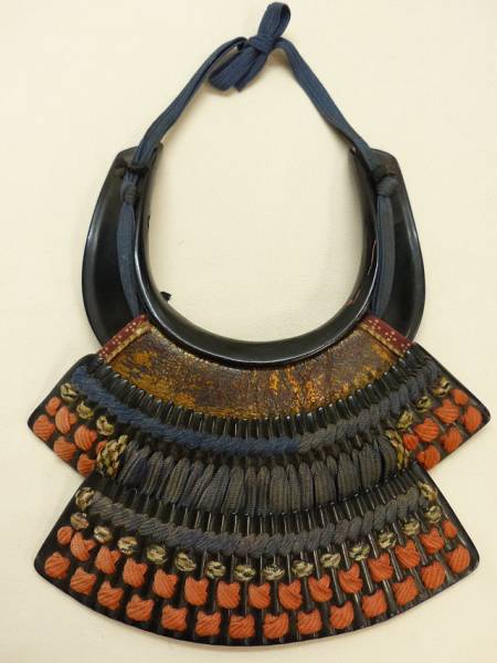 ◇田園◇武具甲冑鎧部品　喉輪