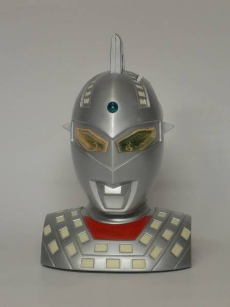 ★ ウルトラセブン 貯金箱 ★