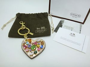 コーチ キーホルダー ハートのYahoo!オークション(旧ヤフオク!)の相場