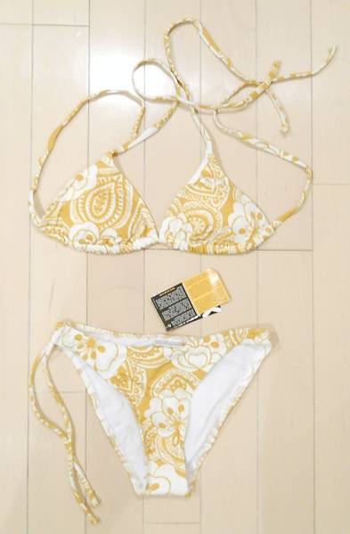 新品ROXYロキシー水着花柄白ペイズリービキニS