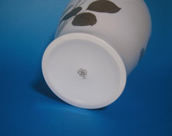 大倉陶園 OKURA 金蝕薔薇文 花瓶 N 6265 大倉陶園 OKURA 金蝕薔薇文