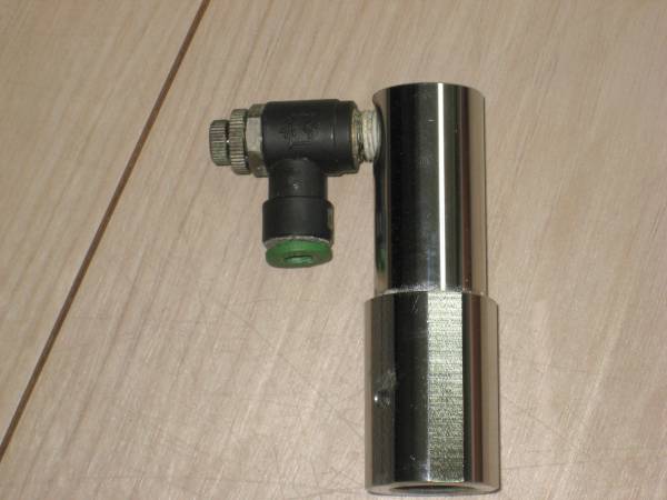 ADA CO2 アタッシュレギュレーター中古