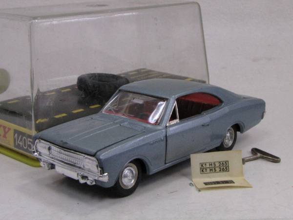 DINKY OPEL REKORD COUPE 1900 オペル レコルト 箱付 1/43 仏製