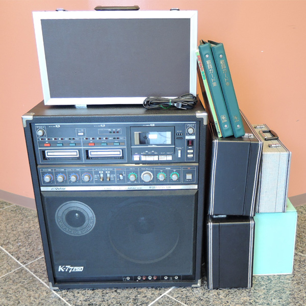 ビクター◇8トラカセットカラオケ K-77PRO◇テープ大量セット(カラオケ