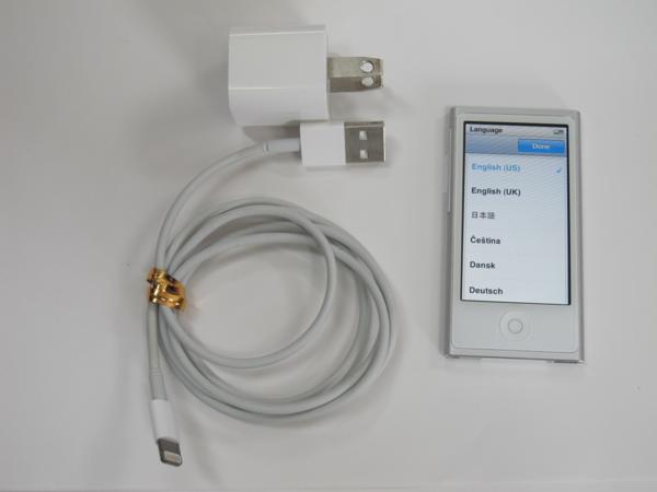 美品【中古199】iPod nano 第７世代 16GB A1446 充電器 シルバー