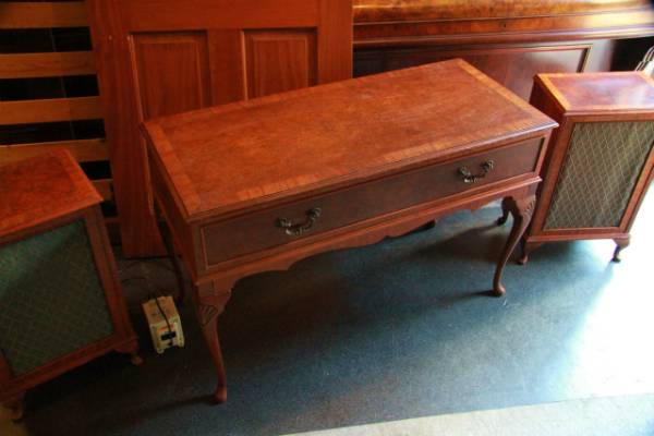 アンティーク 猫足 ウォールナット レコードプレーヤー　英国