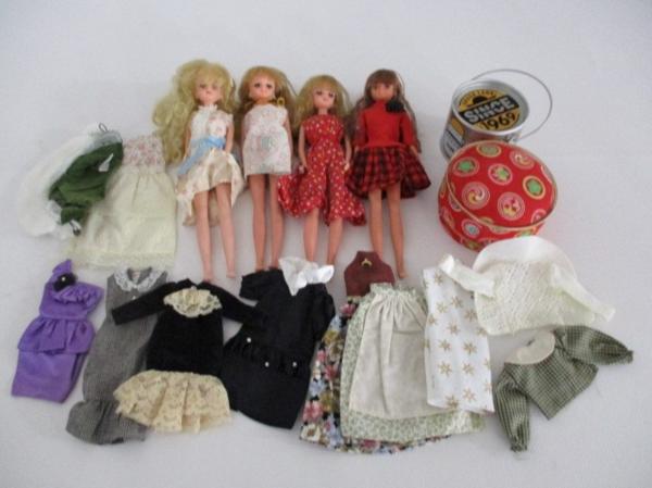 ホビー リカちゃん人形4体　衣装、小物セット