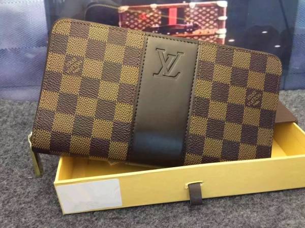 ルイヴィトン 長財布 売切り 美品 ホック長財布 8j497