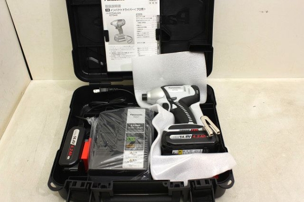 ▲▽7171　パナソニック　充電インパクトドライバ　EZ7544LS2S