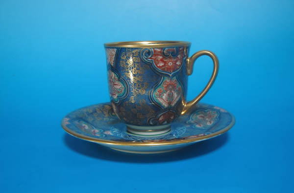 有田焼 古伊万里 瑞宝 金襴手 カップ＆ソーサー 同梱c可 碗皿