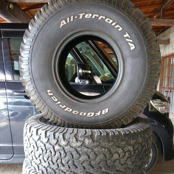 BFグッドリッチAT 35×12.5-15　4本