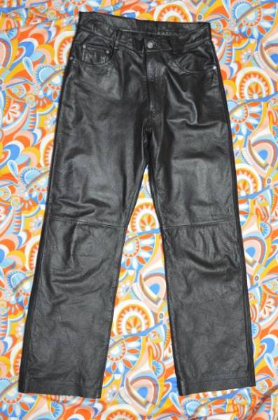 【確実正規品】極美品！メンズティノラス　レザーパンツ　黒