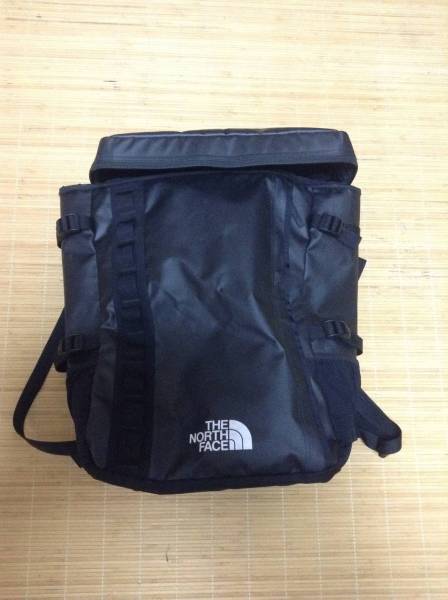 ノースフェイス　バッグ_1