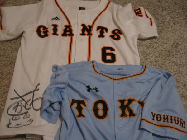 巨人　ジャイアンツ addidas　ユニフォーム ＆サイン入り 計3枚