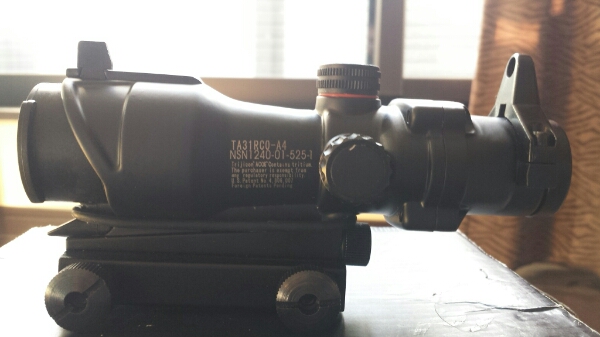 acog ta01タイプダットサイト　キルフラッシュ付