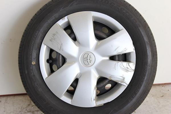 ◆ヴィッツ純正タイヤ 165/70R14 アクア，パッソ，ポルテ 2014年