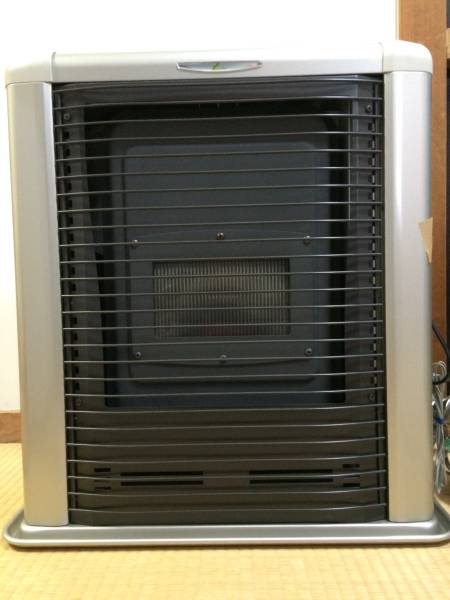 中古　サンポット　ＦＦ式ストーブ　FFR-563SX　1円～