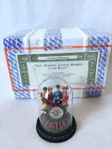 オルゴール ビートルズ サージェントペッパー フィギュア Beatles