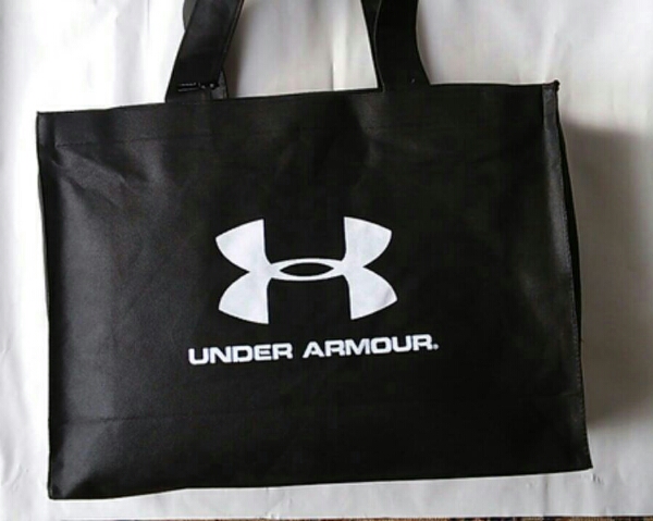 人気 アンダーアーマー福袋 3万円相当 コンプレッションXLサイズ