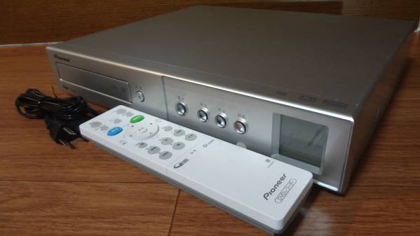 テレビ・映像機器 Pioneer DVDレコーダー DVR－330H－W／ーS
