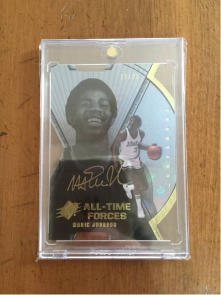 Magic Johnson Auto #'d/35 Magic Johnson 20-21 select auto