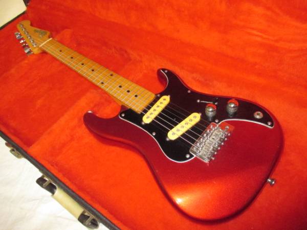 FENDER JAPAN ST57 ストラトキャスター 改 演奏可能 ジャンクの通販 by