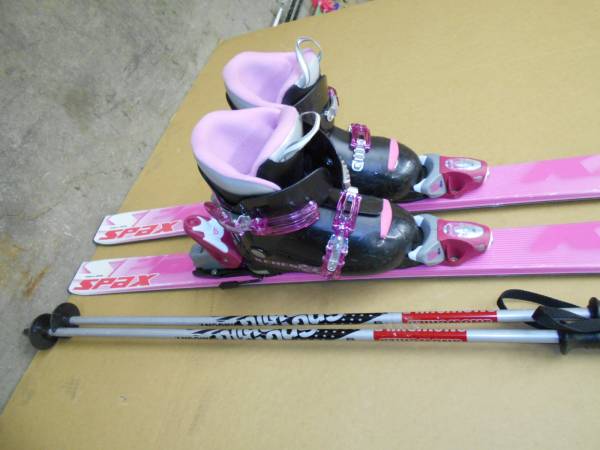 7426、カザマピンク130cm靴22cmストック90cm カザマ