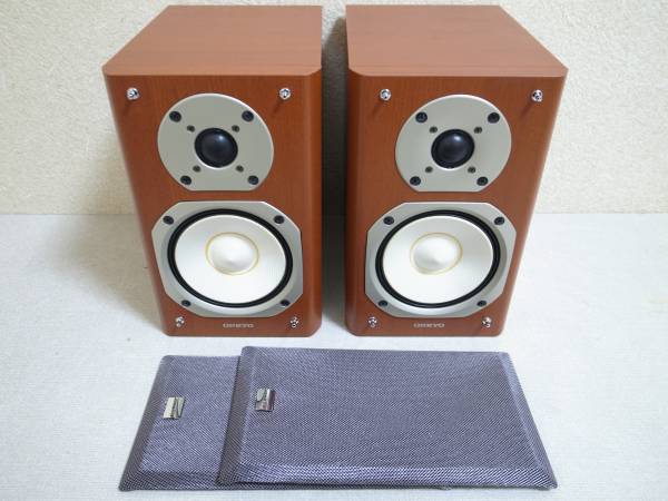 【絶対満足】ONKYO INTEC D-N7 美品良品 A-OMFウーファー採用